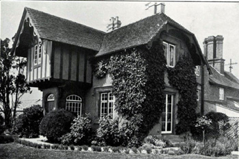 Priory Farmhouse in 1925